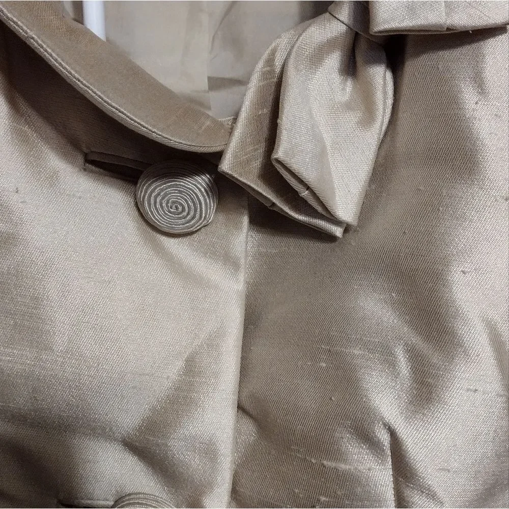 Vintage  Betsy Bates raw silk skirt suit